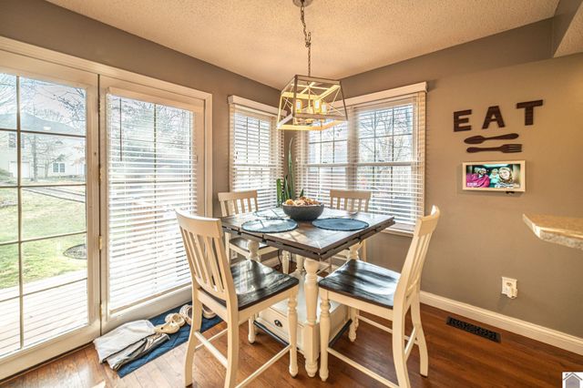 145 Forest View Cove, Paducah, KY 42003