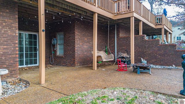 145 Forest View Cove, Paducah, KY 42003