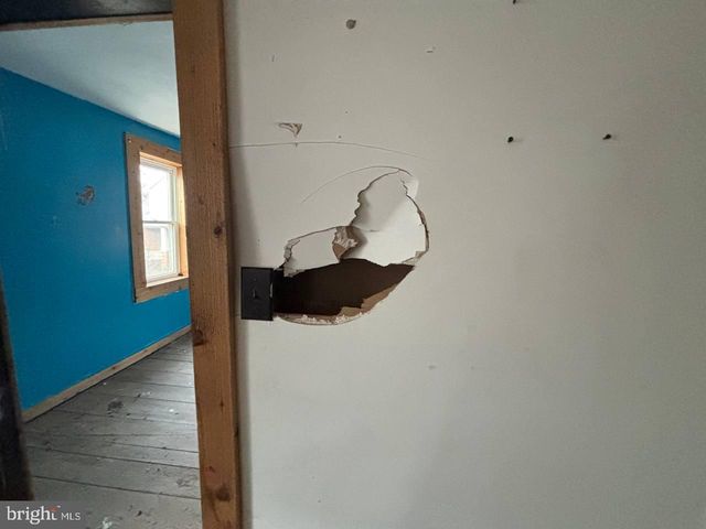 218 E NORTH ST, Waynesboro, PA 17268