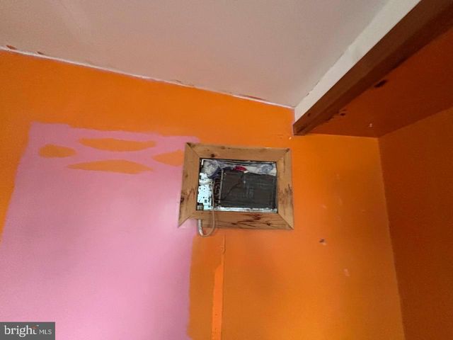 218 E NORTH ST, Waynesboro, PA 17268