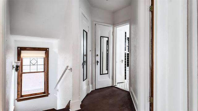 18968 Pennington Drive, Detroit, MI 48221