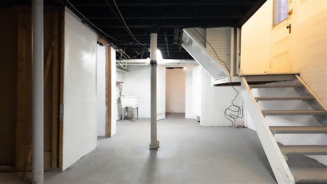 18968 Pennington Drive, Detroit, MI 48221