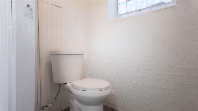 18968 Pennington Drive, Detroit, MI 48221