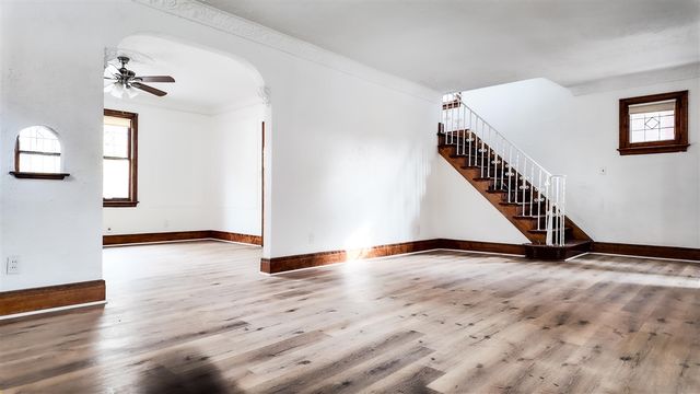 18968 Pennington Drive, Detroit, MI 48221