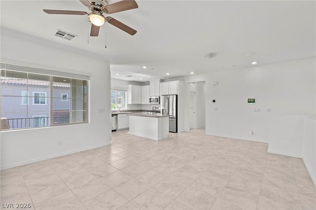 965 Nevada State Drive 27202, Henderson, NV 89002