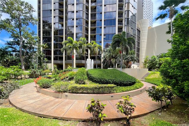 60 N Beretania Street 506, Honolulu, HI 96817