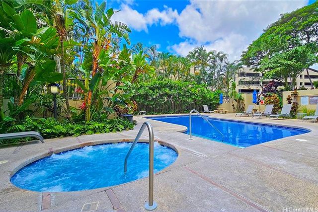 60 N Beretania Street 506, Honolulu, HI 96817