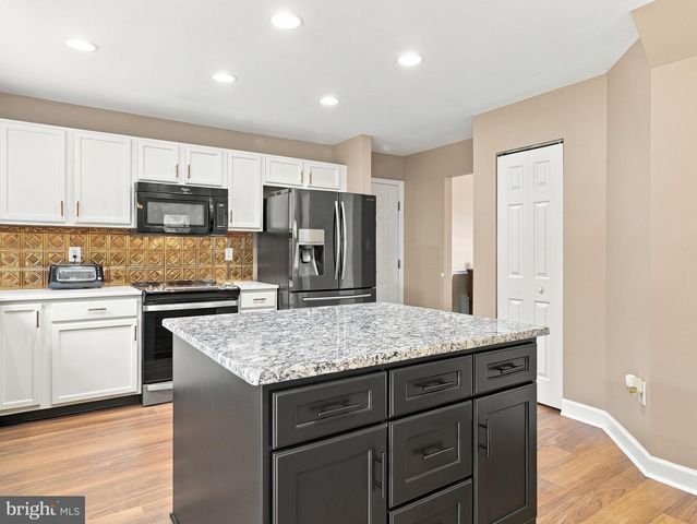 11491 MYSTIC ROCK LN N, Waynesboro, PA 17268