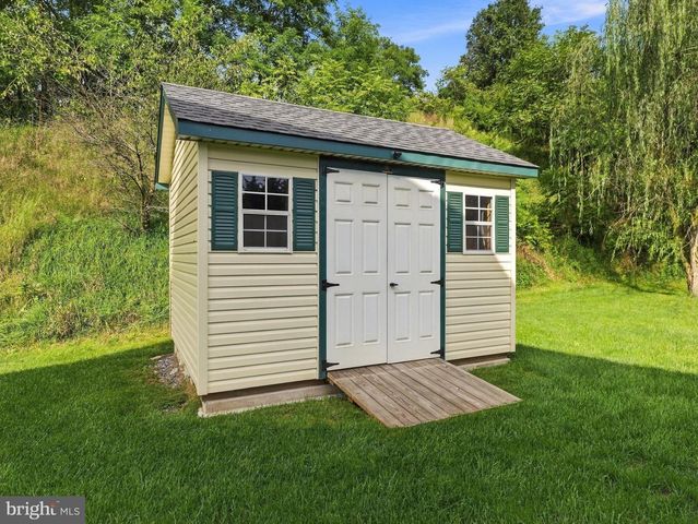11491 MYSTIC ROCK LN N, Waynesboro, PA 17268