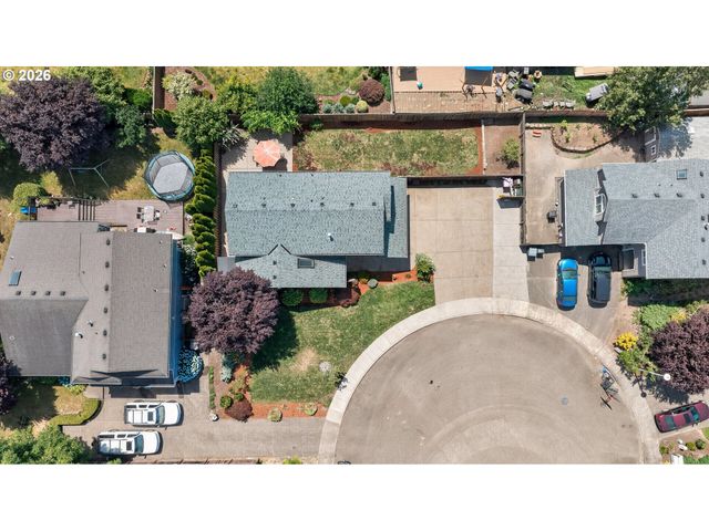 1250 N PONDEROSA St, Canby, OR 97013