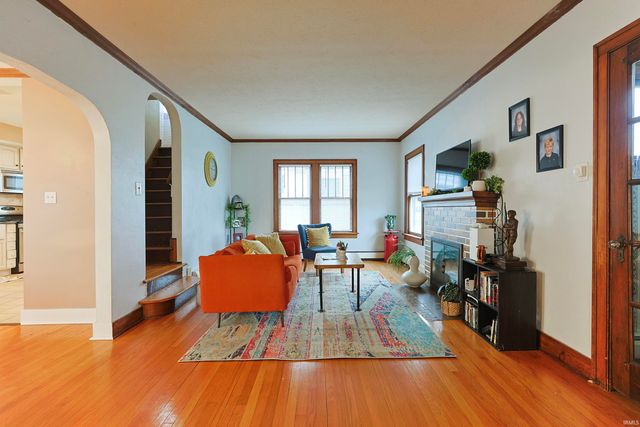 315 Miami Club Drive, Mishawaka, IN 46544