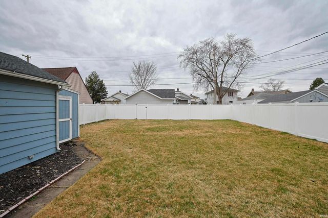 315 Miami Club Drive, Mishawaka, IN 46544