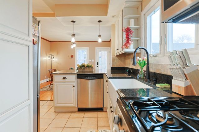 315 Miami Club Drive, Mishawaka, IN 46544