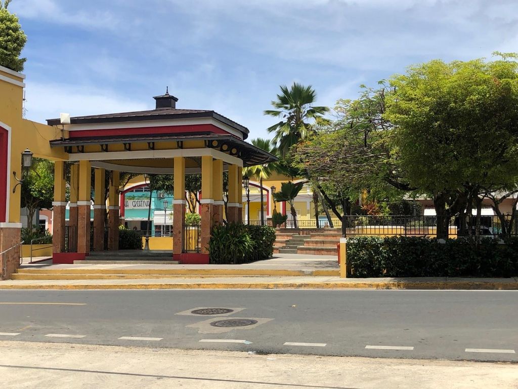 Image 25 of property listing at 373 CALLE FRANCISCO COLON GUERRA BO PUEBLO, Rincon, PR 00677