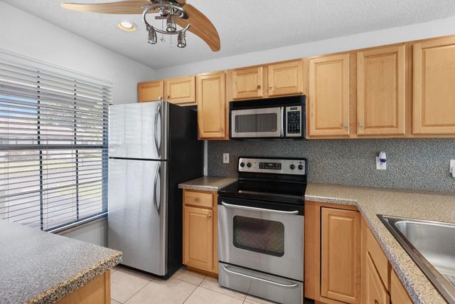 16004 Laurel Oak Circle, Delray Beach, FL 33484