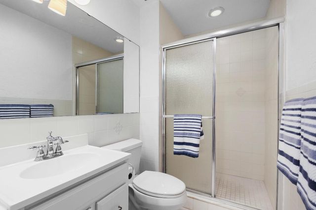 16004 Laurel Oak Circle, Delray Beach, FL 33484