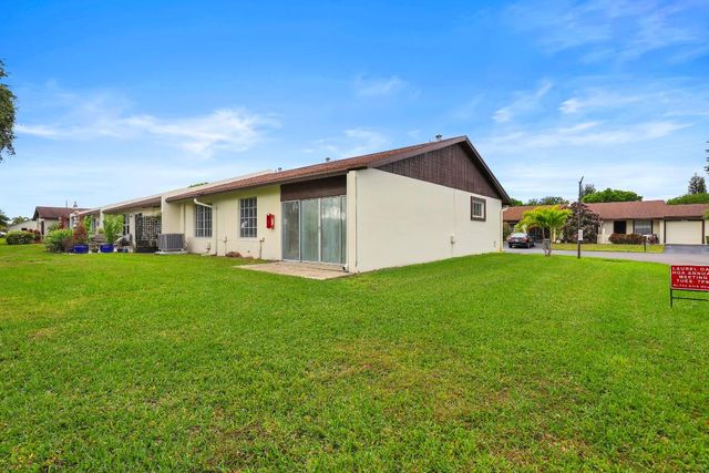 16004 Laurel Oak Circle, Delray Beach, FL 33484