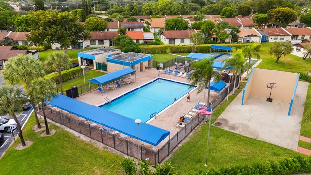 16004 Laurel Oak Circle, Delray Beach, FL 33484