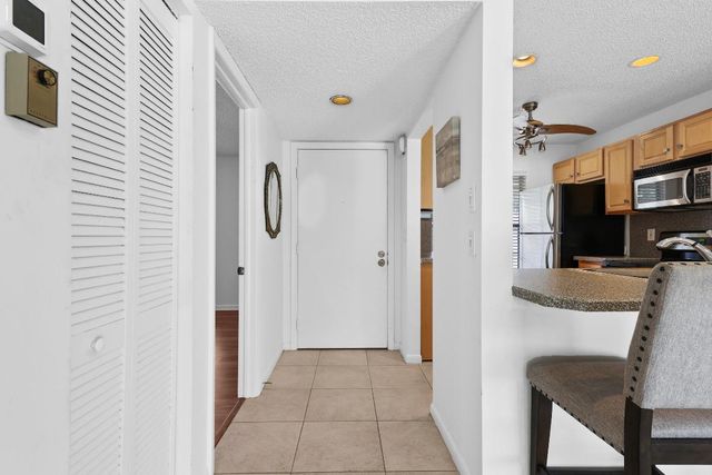 16004 Laurel Oak Circle, Delray Beach, FL 33484