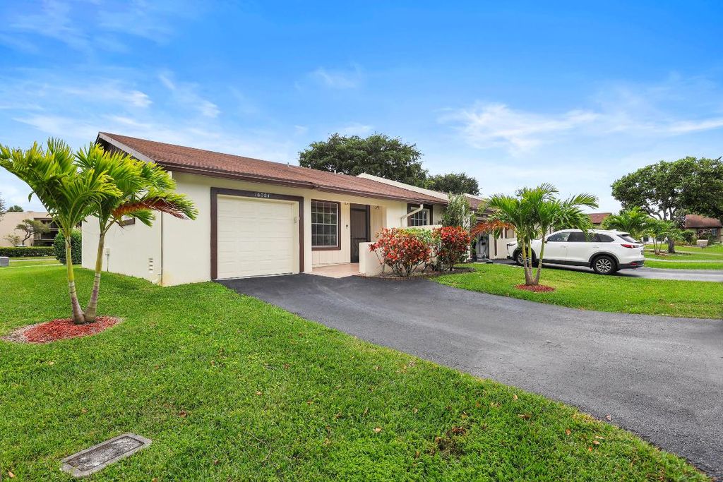 16004 Laurel Oak Circle, Delray Beach, FL 33484