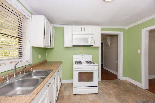 4111 Main St, Addis, LA 70710
