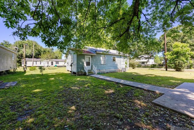 4111 Main St, Addis, LA 70710