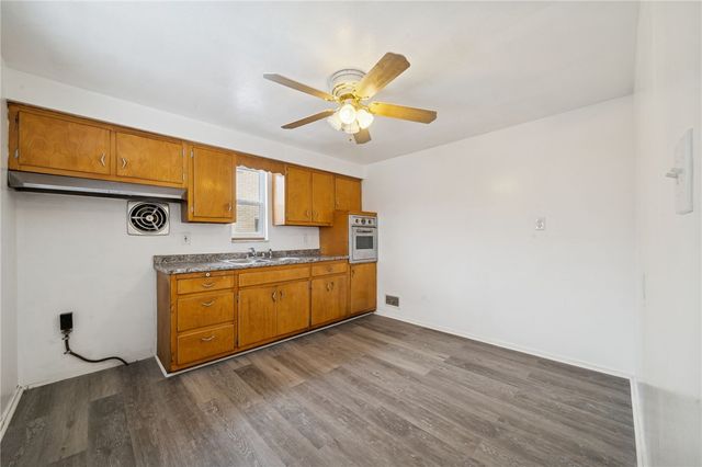 7867 Mark Dr, Penn Hills, PA 15147