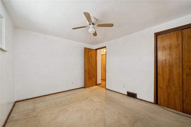 7867 Mark Dr, Penn Hills, PA 15147