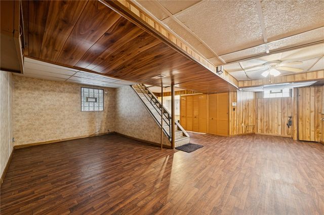 7867 Mark Dr, Penn Hills, PA 15147