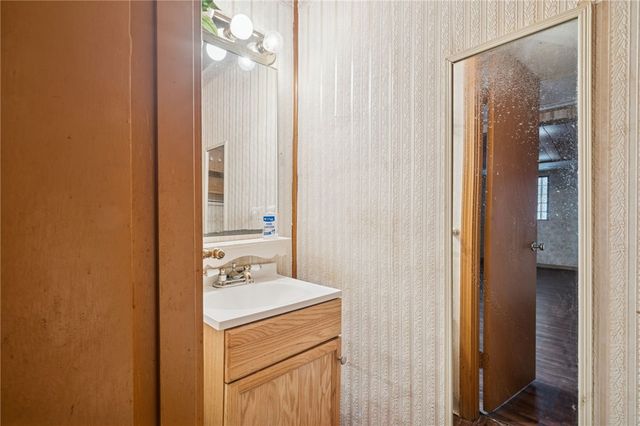 7867 Mark Dr, Penn Hills, PA 15147