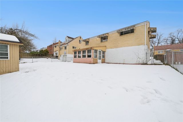 7867 Mark Dr, Penn Hills, PA 15147