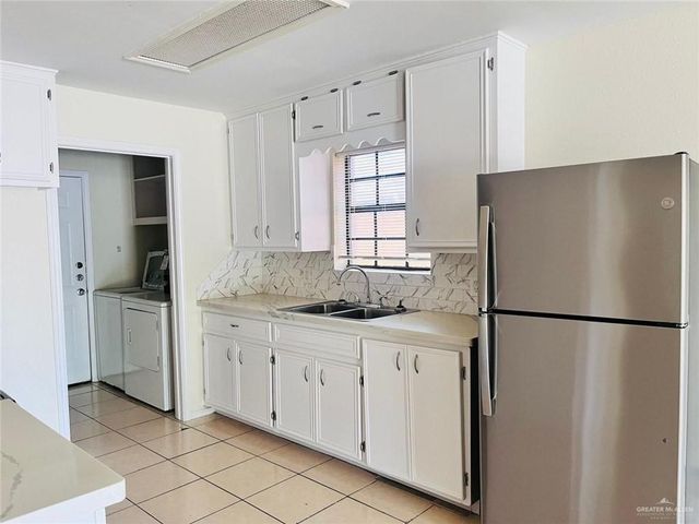 416 E Tulip Avenue 1, Mcallen, TX 78504