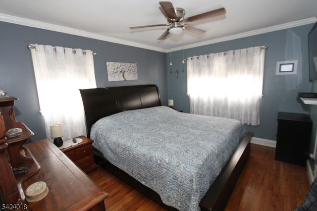 6 Evergreen Ave, Wanaque Boro, NJ 07420