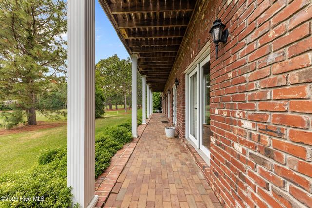 28 Beasley Drive, Pinehurst, NC 28374