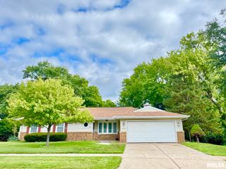 3307 W SAYMORE Lane, Peoria, IL 61615