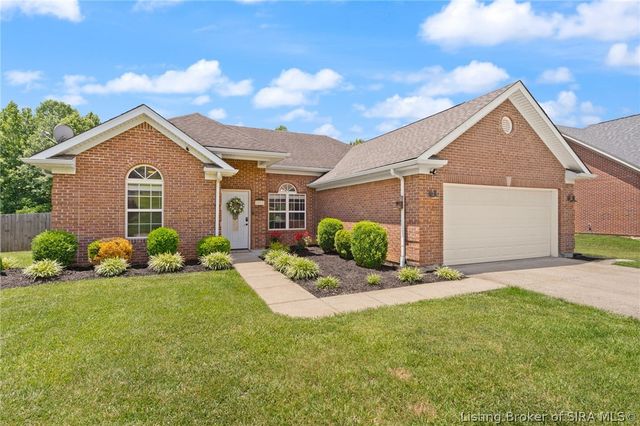 2815 Rolling Creek Drive, Jeffersonville, IN 47130