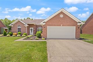 2815 Rolling Creek Drive, Jeffersonville, IN 47130