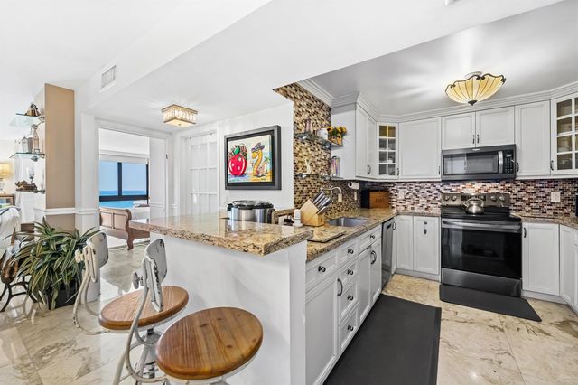 1500 S Ocean Drive 14h, Hollywood, FL 33019