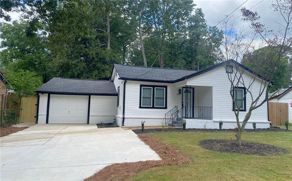 700 Appleton SE Drive, Marietta, GA 30008
