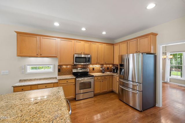 8608 Barrett Hall Lane, Wake Forest, NC 27587