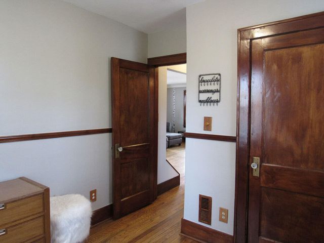 2362 Berkley Avenue, Berkley City, MI 48072