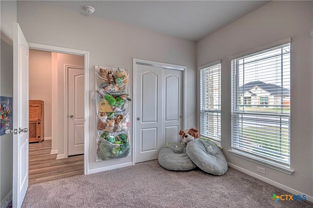 10215 Six Shooter Lane, Temple, TX 76502