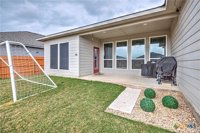 10215 Six Shooter Lane, Temple, TX 76502