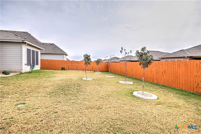 10215 Six Shooter Lane, Temple, TX 76502