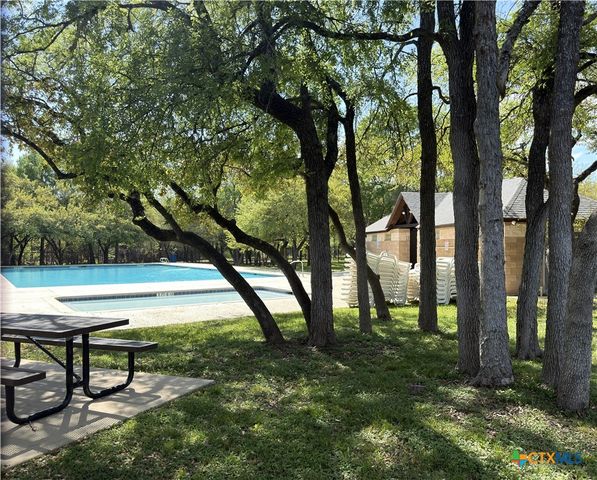 10215 Six Shooter Lane, Temple, TX 76502