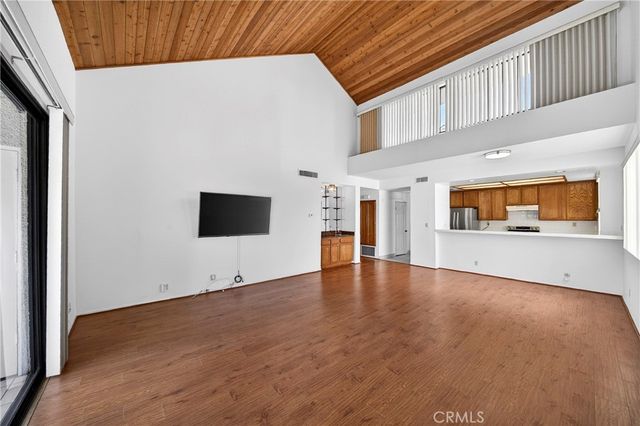 435 S La Fayette Park Place 318, Los Angeles, CA 90057