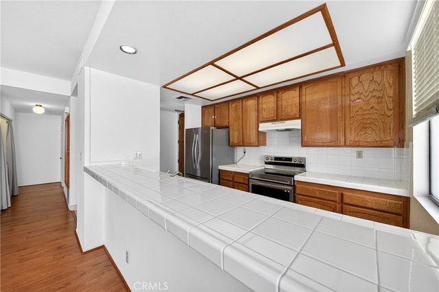 435 S La Fayette Park Place 318, Los Angeles, CA 90057