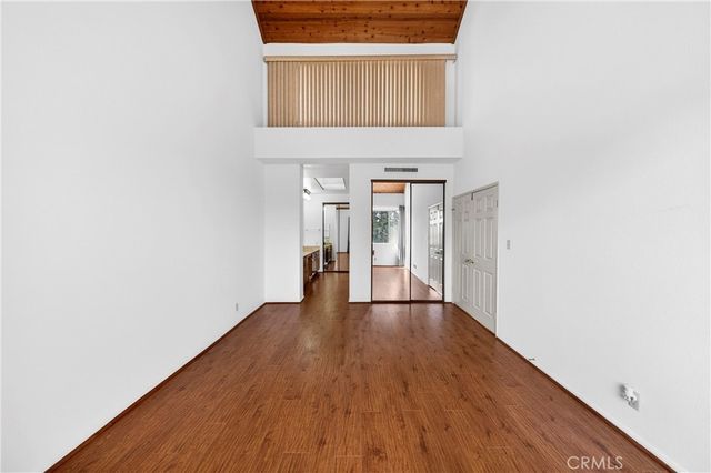 435 S La Fayette Park Place 318, Los Angeles, CA 90057