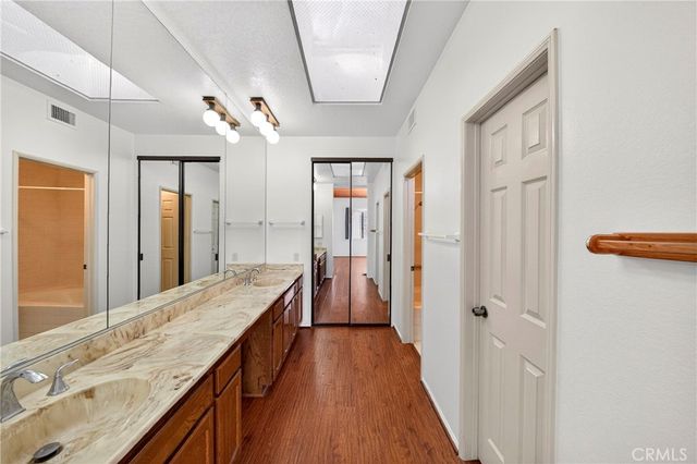 435 S La Fayette Park Place 318, Los Angeles, CA 90057