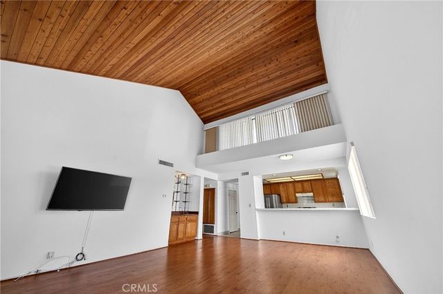 435 S La Fayette Park Place 318, Los Angeles, CA 90057